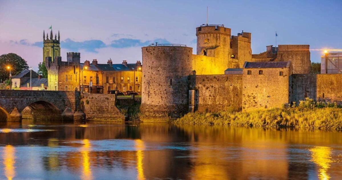 Castletroy Park Hotel Suites Лімерик Екстер'єр фото